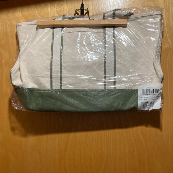 NWT J.Crew Medium Montauk Tote - Picture 6 of 6